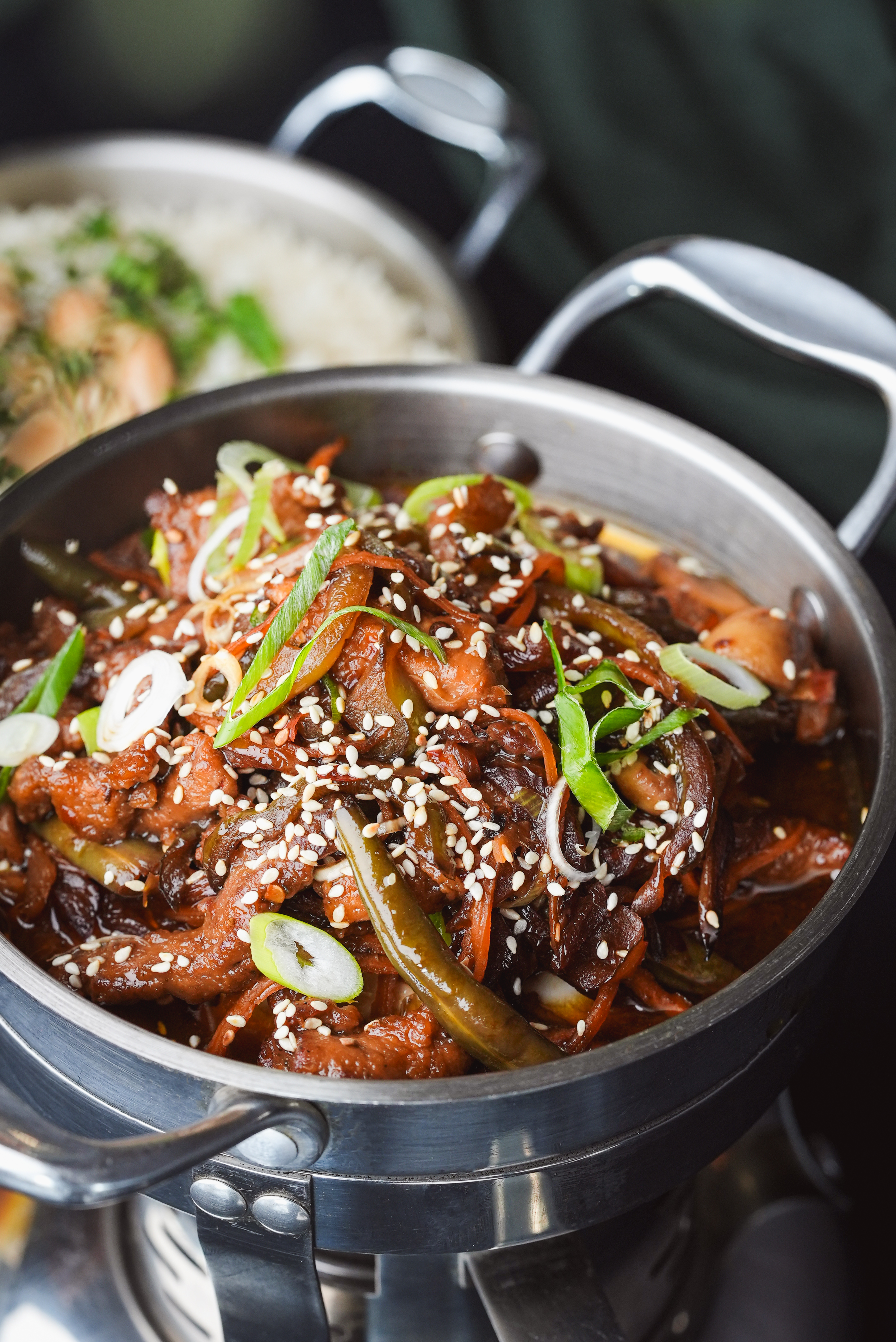 OYSTER BEEF WITH WHITE RICE